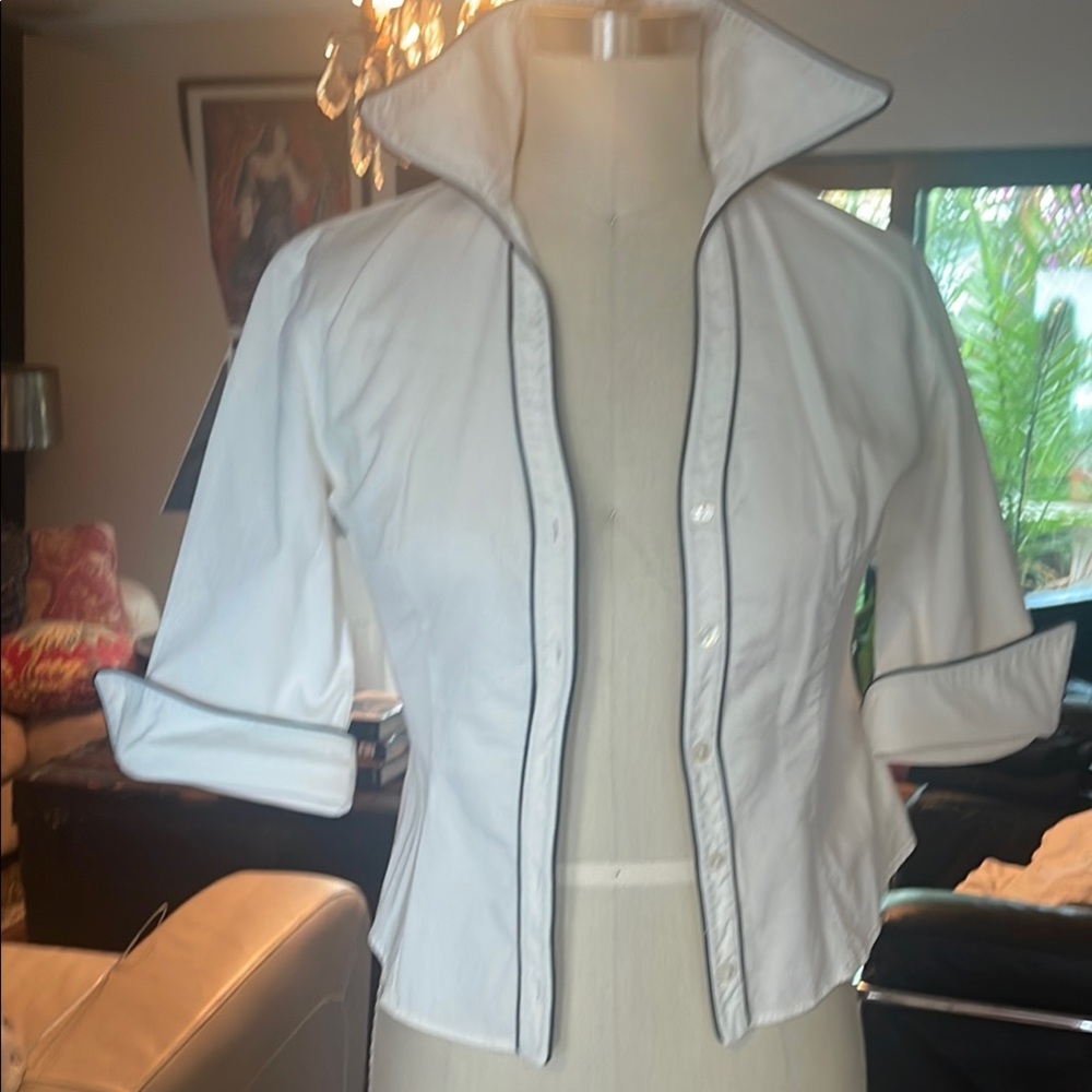 Anna Fontaine White Women's shirt with Black Trim